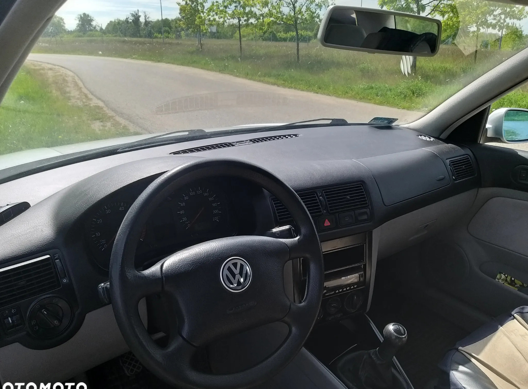 Volkswagen Golf cena 6200 przebieg: 164000, rok produkcji 2000 z Rymanów małe 137